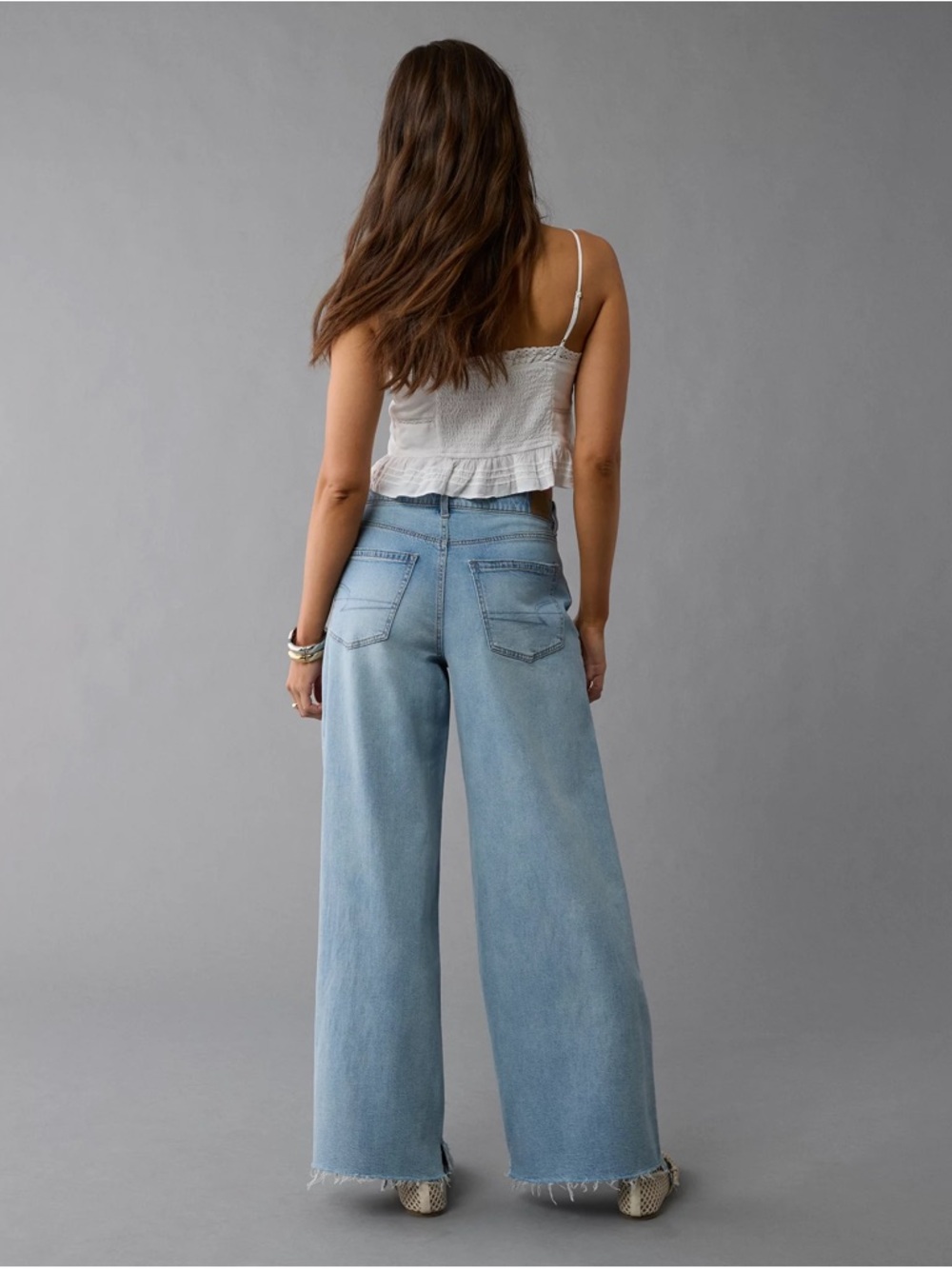 American Eagle Outfitters Strigid Super High-Waisted Ultra Wide-Leg Jean - Picture 2 of 7